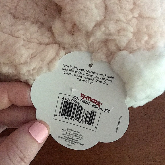 NWT Fuzzy Slippers! - Picture 4 of 4